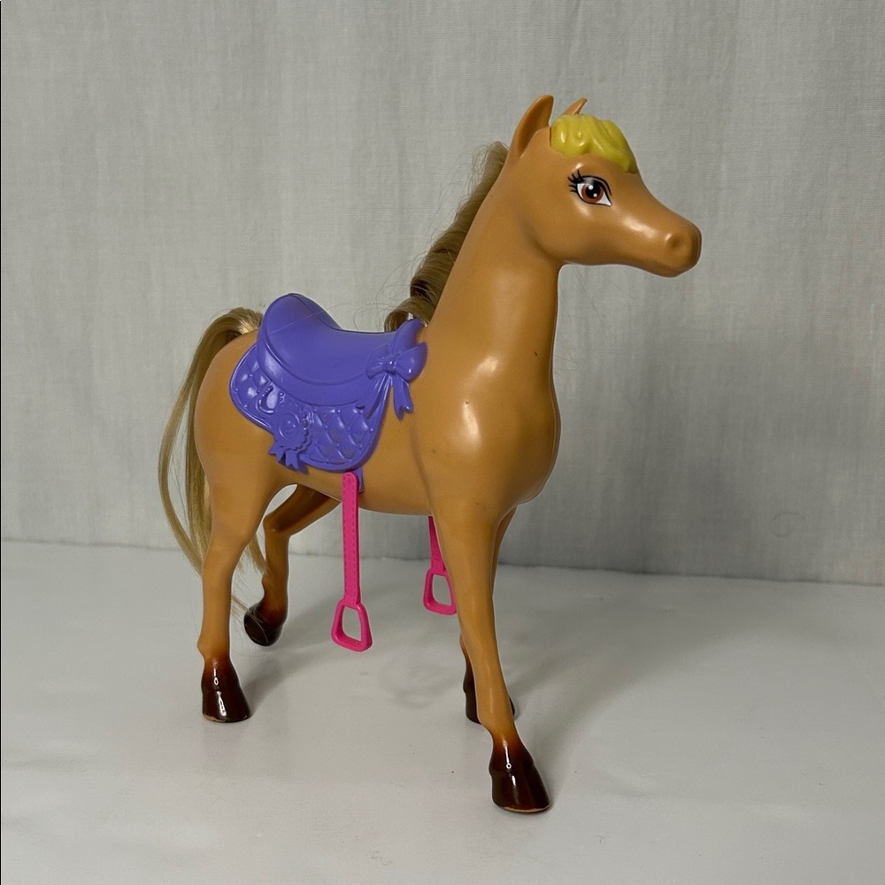 Barbie Horse Toy – Purple Saddle & Pink Stirrups | Equestrian Accessory